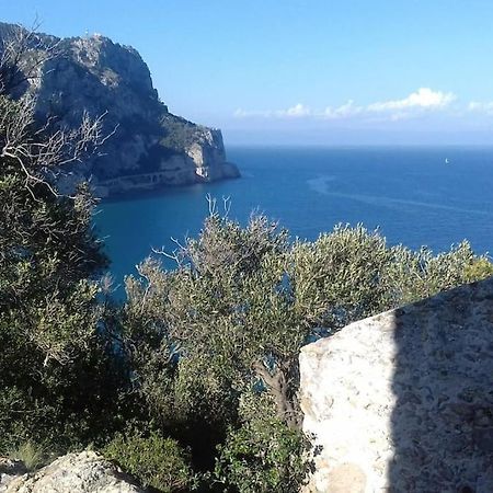 Appartamento Vittoria Pietra Ligure Kültér fotó