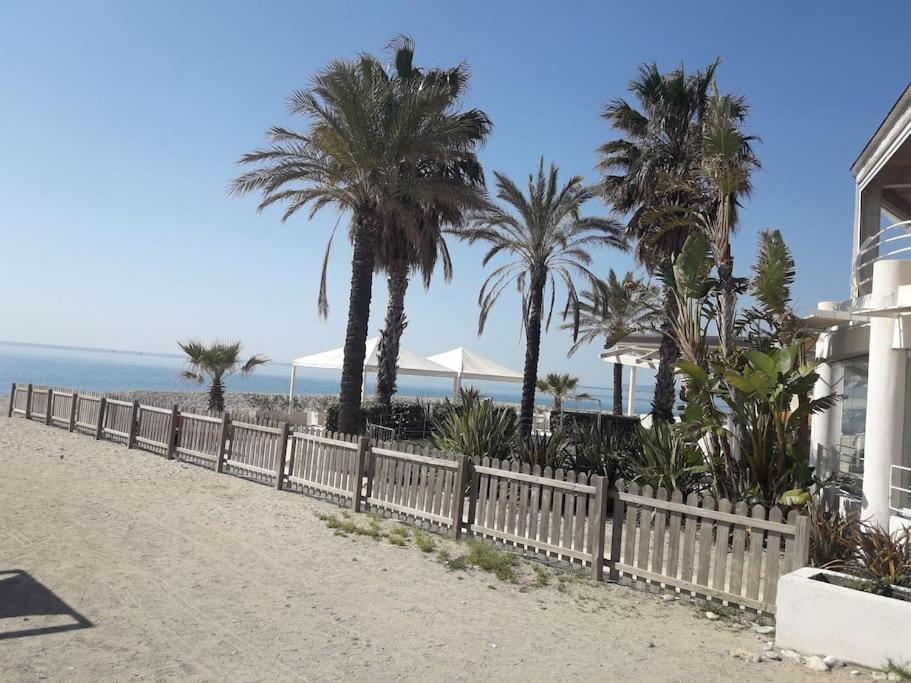 Appartamento Vittoria Pietra Ligure Kültér fotó